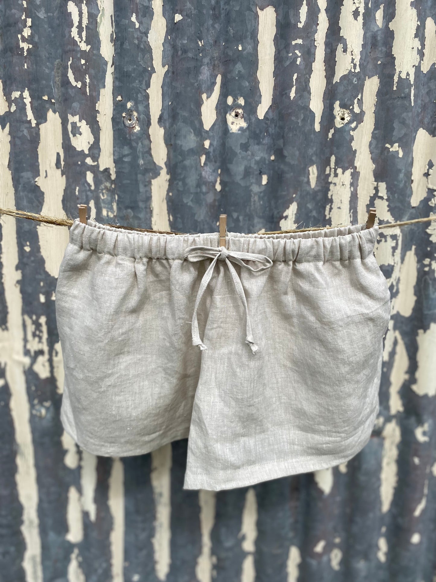 Stanleys Linen Shorts Women